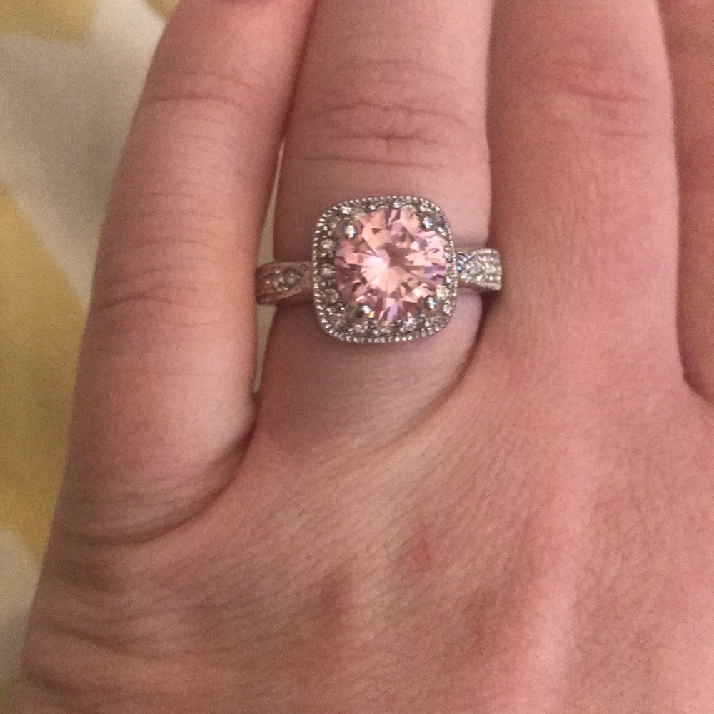 Premier designs pink ice ring